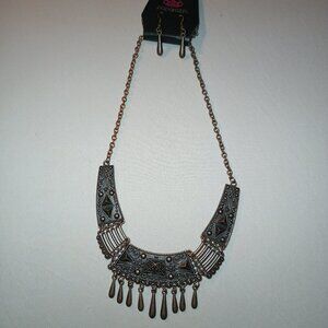 Paparazzi Vingage Vault "STEER It Up" Copper Necklace & Earring Set